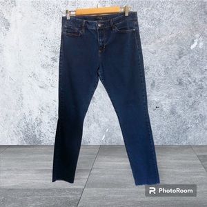 Joe’s Jeans dark blue skinny with raw edge size 32